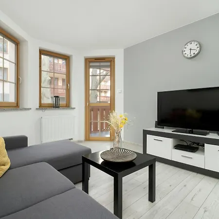 Elegancki Sun Seasons 24 W Szklarskiej Porebie Z Parkingiem By Renters Apartamento Szklarska Poręba